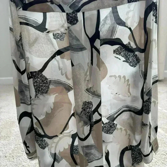 Alfani Button Down Blouse Sheer Womens Black White Tan Floral Print Sz 10 - Picture 6 of 6